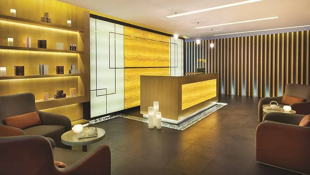 Damac Maison Cour Jardin Dubái Apartahotel