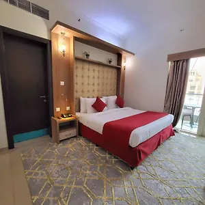 Otel Naif ***