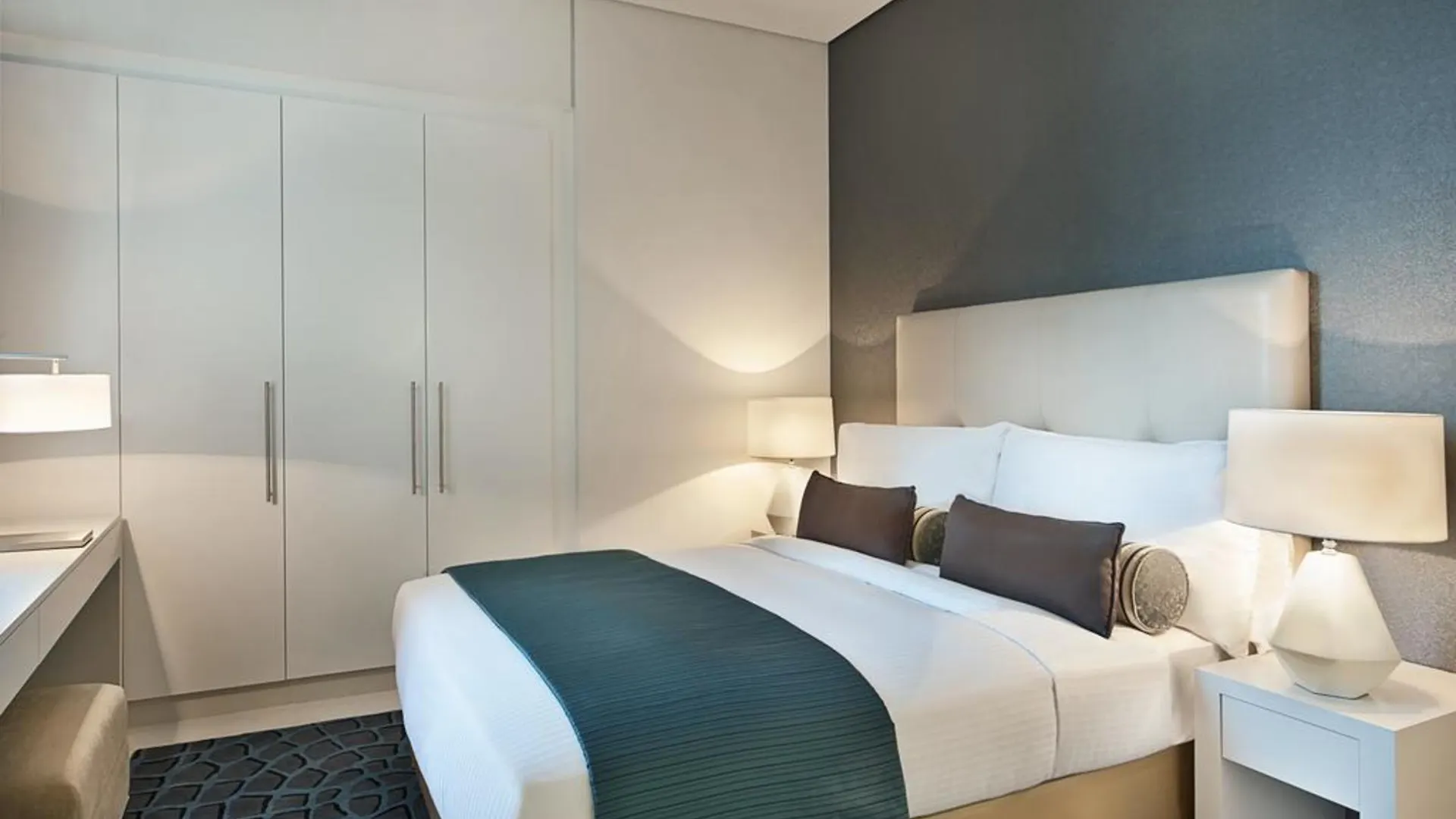 Damac Maison Cour Jardin Dubai 5*,  Vereinigte Arabische Emirate